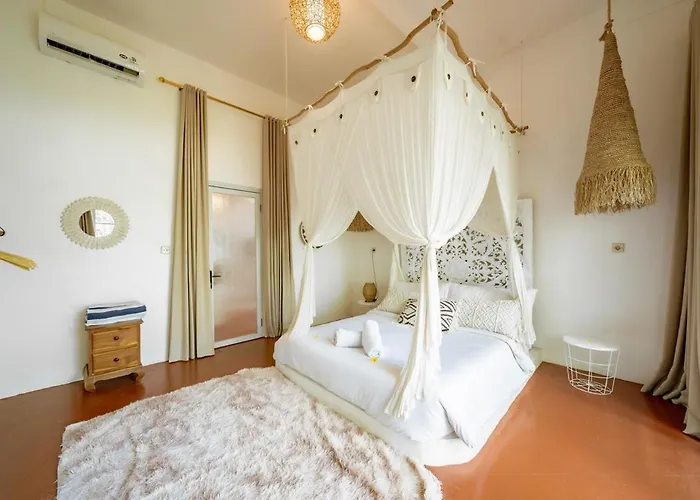 Villa 4br For Families - 5 Min To Thomas Ungasan (Bali)