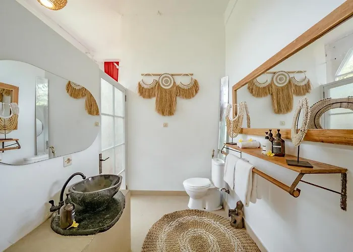 4br For Families - 5 Min To Thomas Ungasan (Bali)