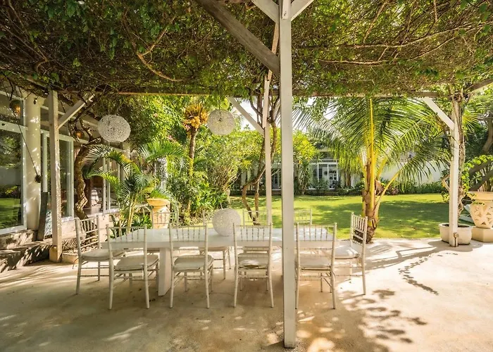4br For Families - 5 Min To Thomas Ungasan (Bali)