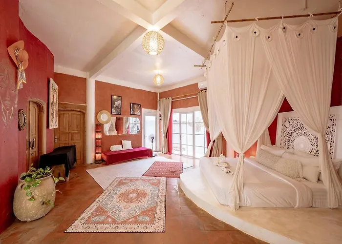 Villa 4br For Families - 5 Min To Thomas Ungasan (Bali)
